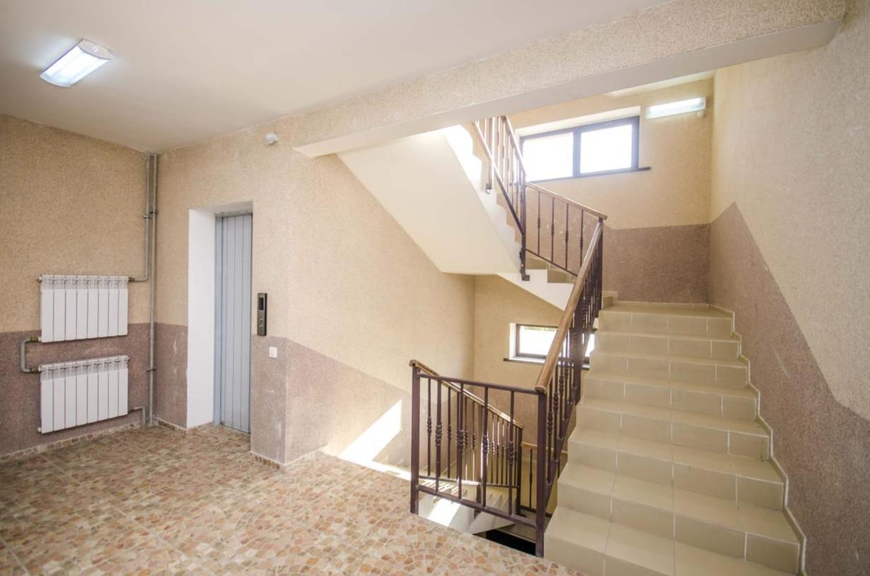 Appartments " Zhetysu-4" Almaty Eksteriør billede