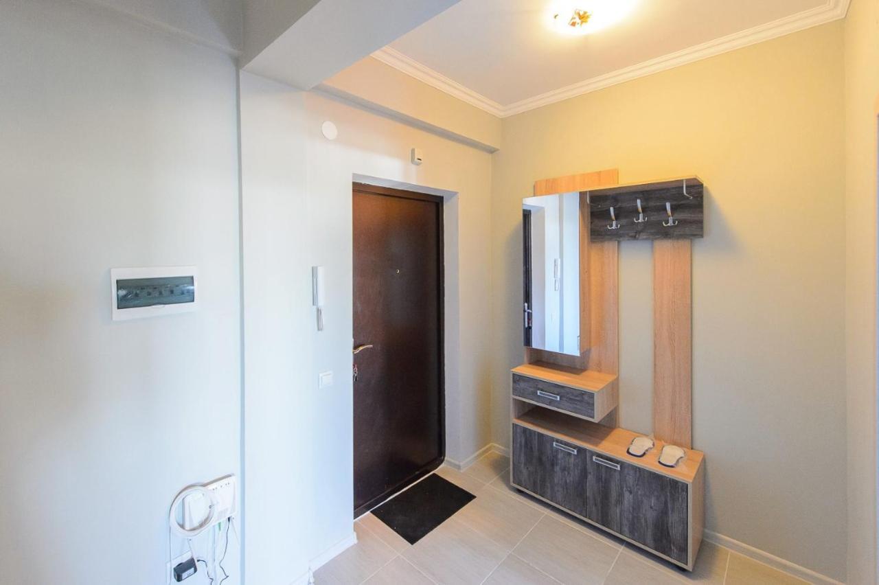 Appartments " Zhetysu-4" Almaty Eksteriør billede