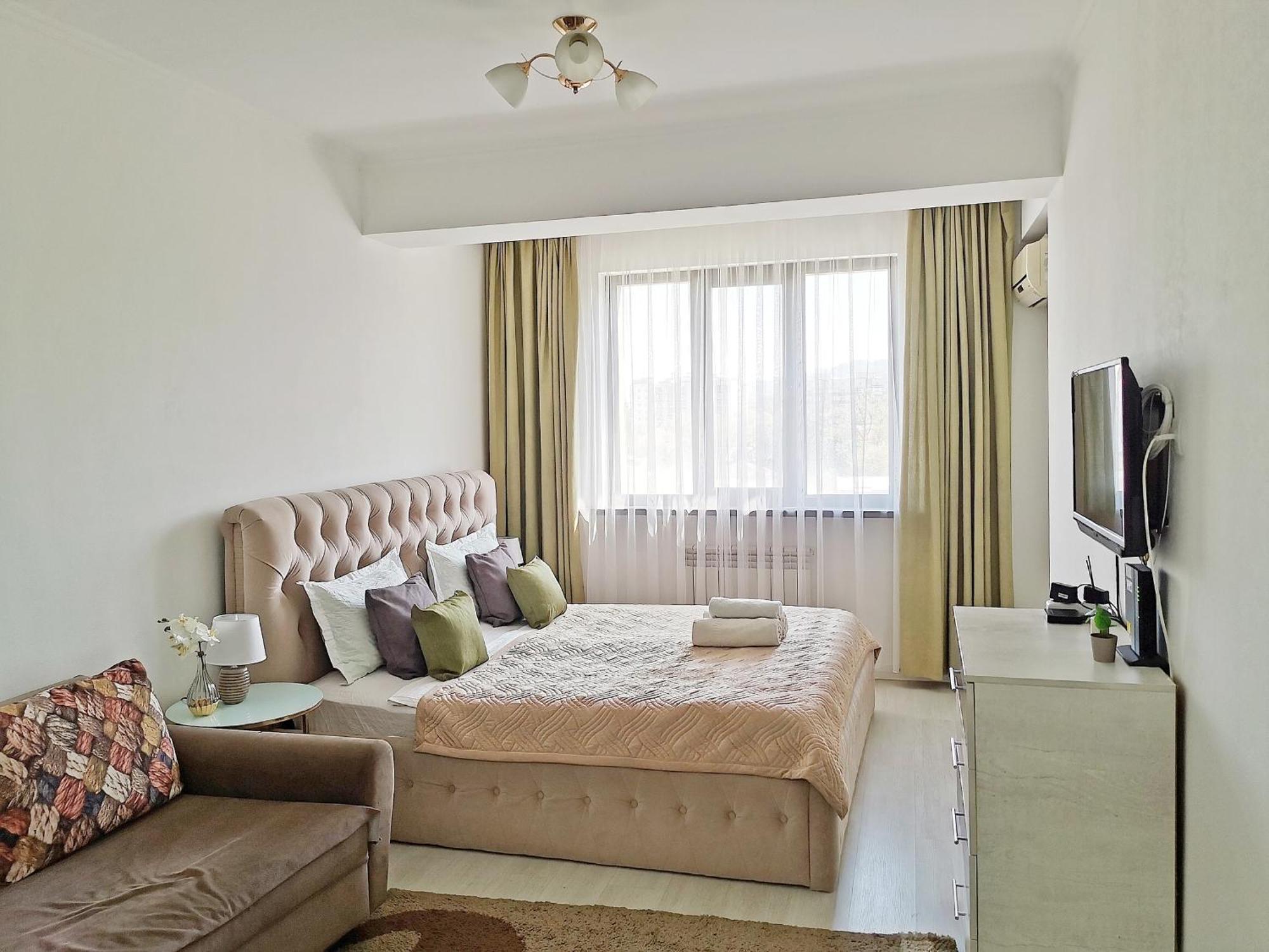 Appartments " Zhetysu-4" Almaty Eksteriør billede