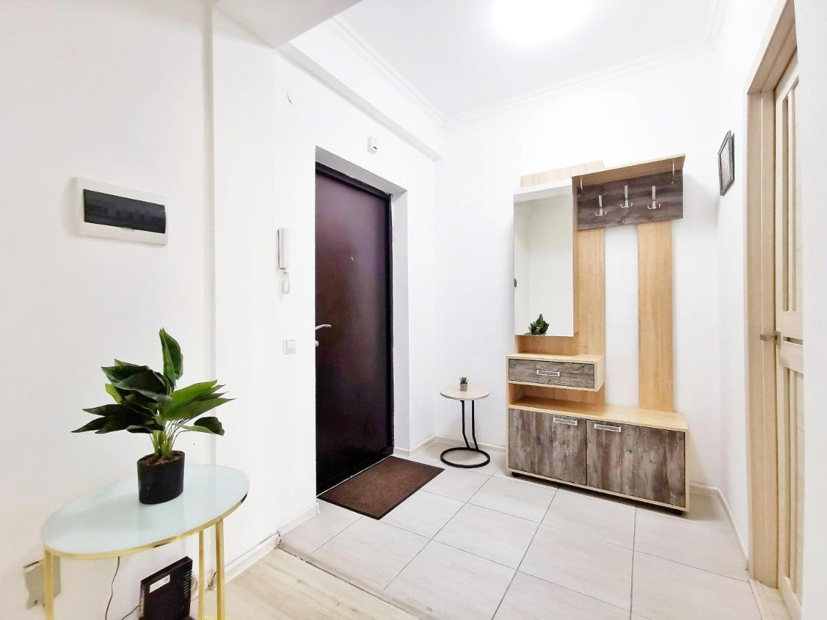 Appartments " Zhetysu-4" Almaty Eksteriør billede