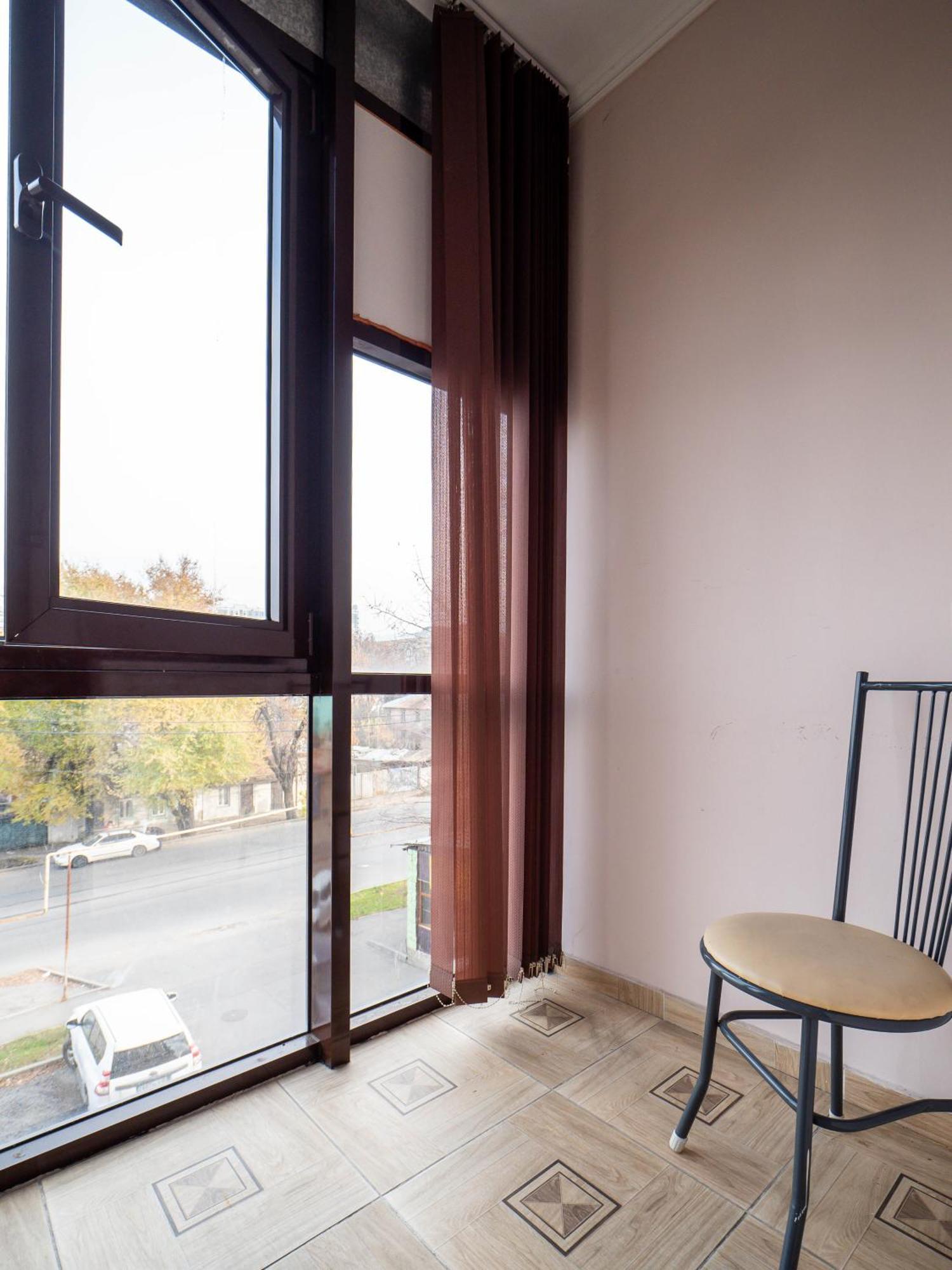 Appartments " Zhetysu-4" Almaty Eksteriør billede